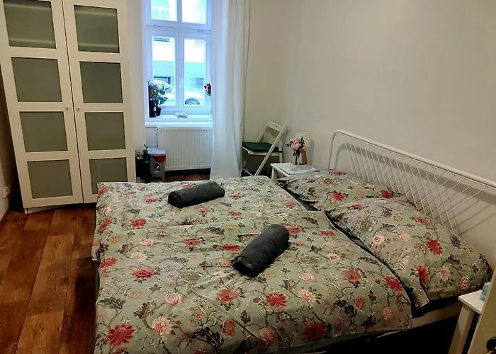 아파트 One Bedroom In Zizkov 프라하